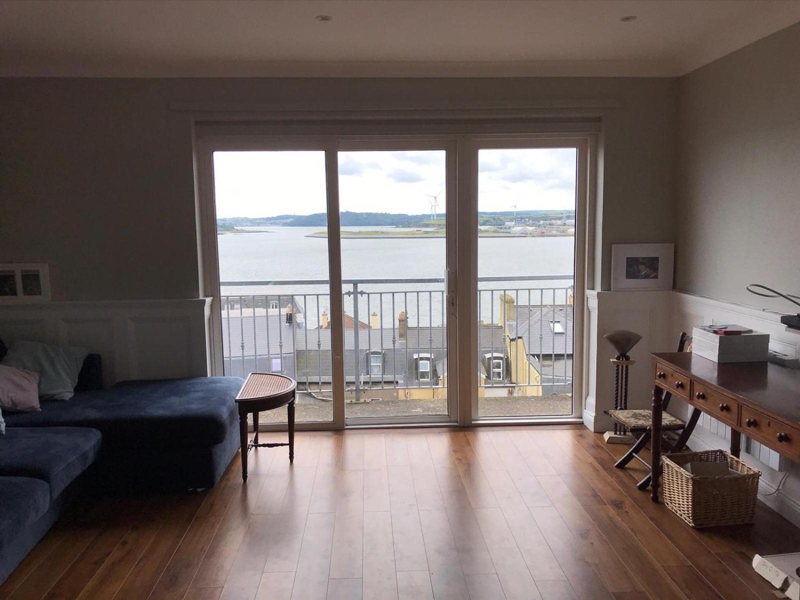 Grianan, Сasa de vacaciones Cobh